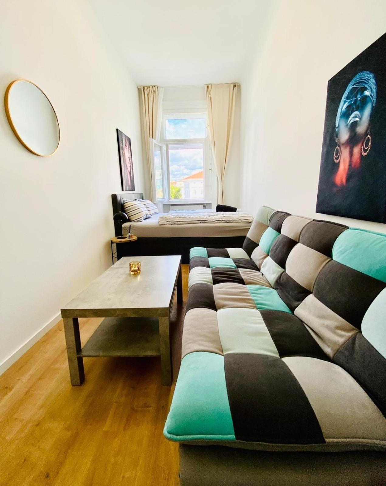 5Br Shared Apt Ideal For Groups 7 Min To Westbahnhof Vienna Exterior photo
